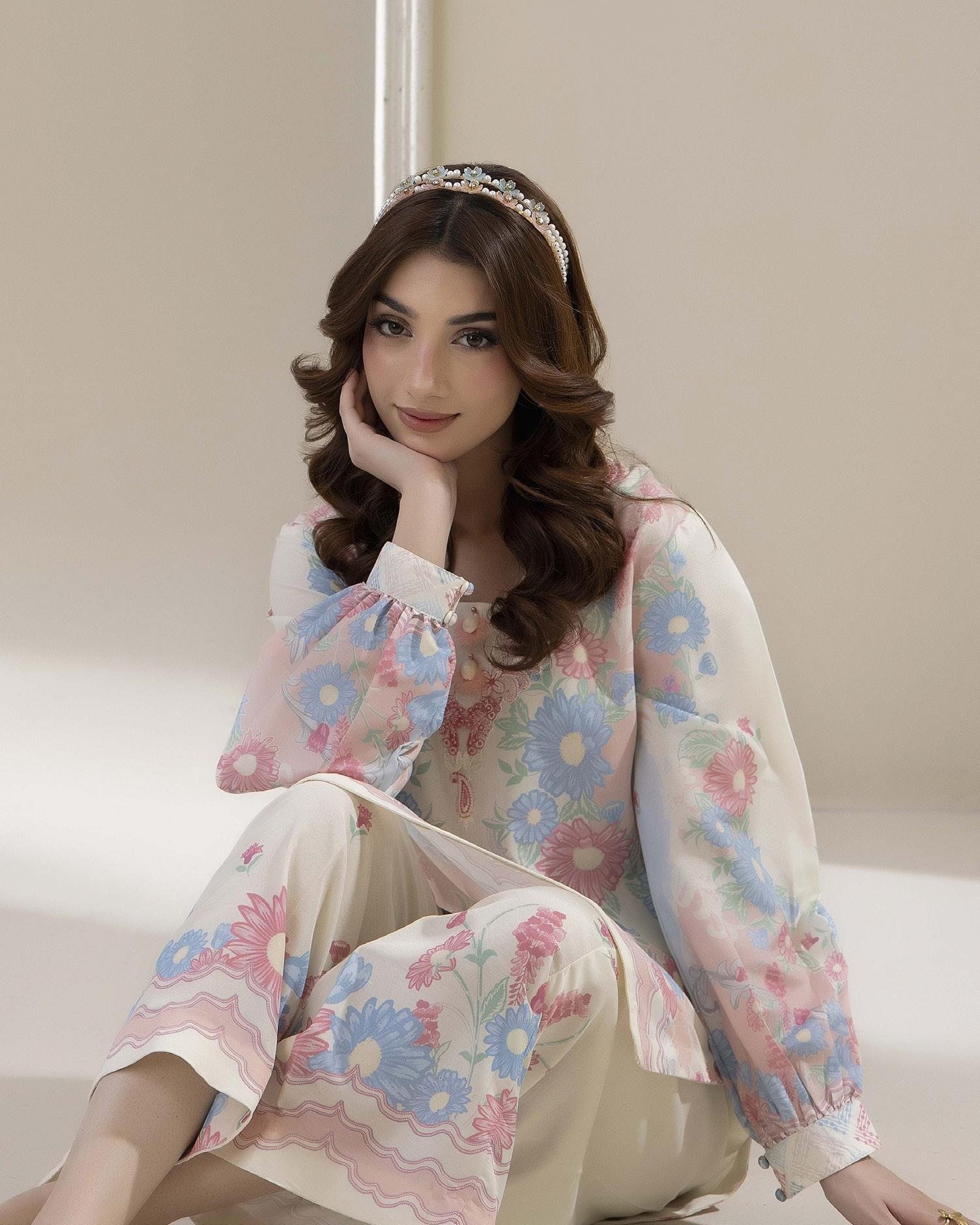 Adans Libas Printed Co-ord Set - Off-White & Pink Rose - Image 3