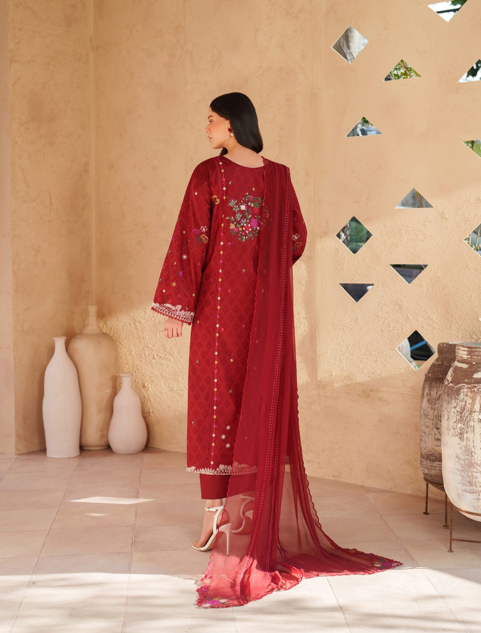 Iznik Luxury Lawn - Red Embroidered Suit - Image 4