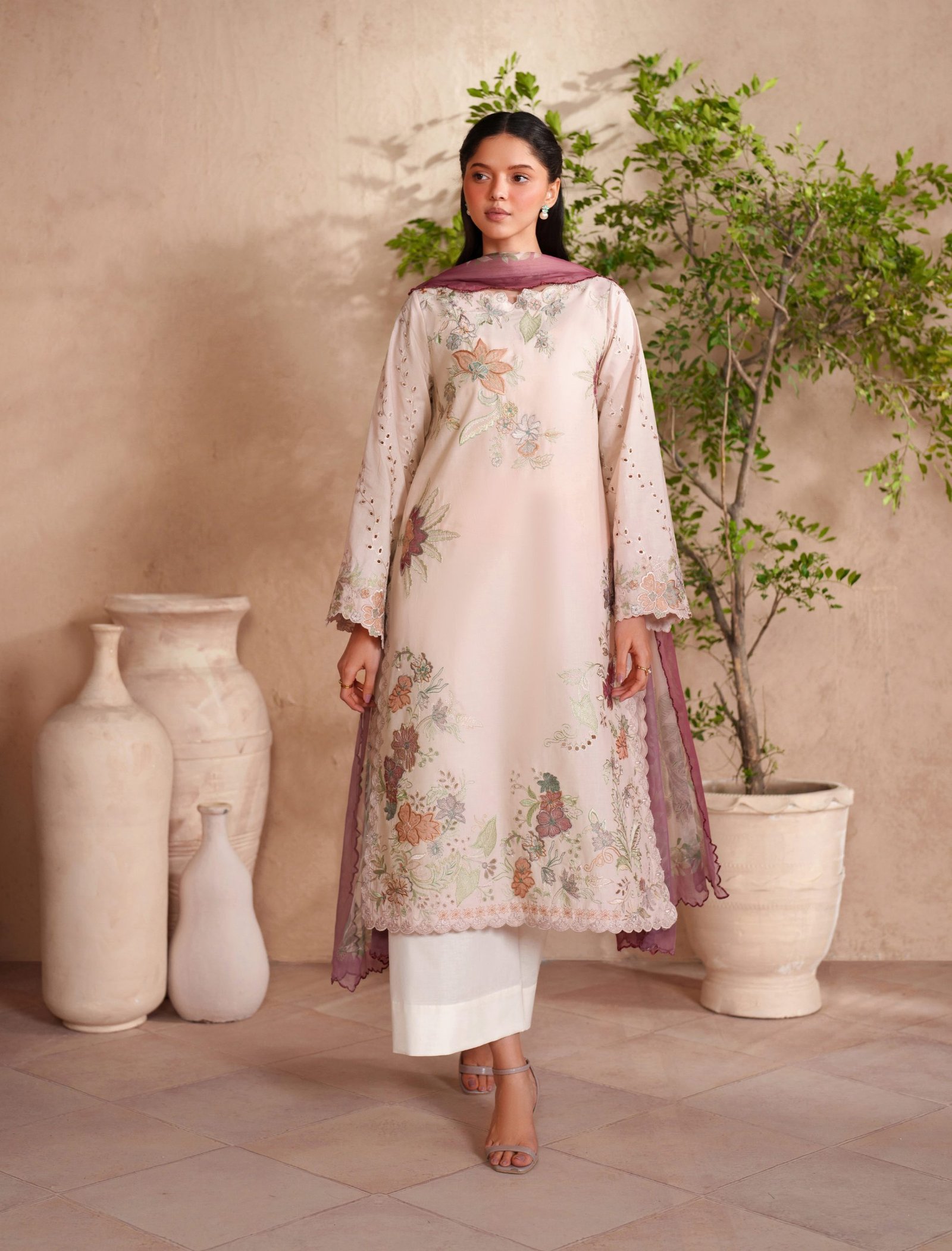 Iznik Luxury Lawn - Soft Peach Embroidered Suit - Image 2