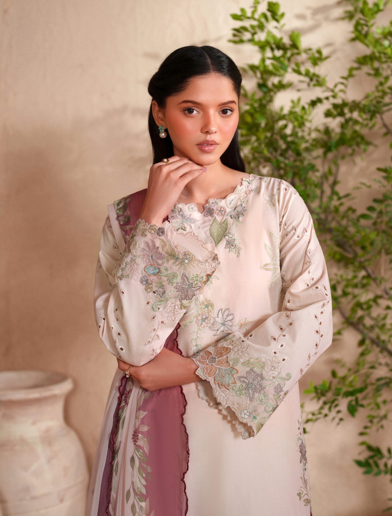 Iznik Luxury Lawn - Soft Peach Embroidered Suit - Image 4