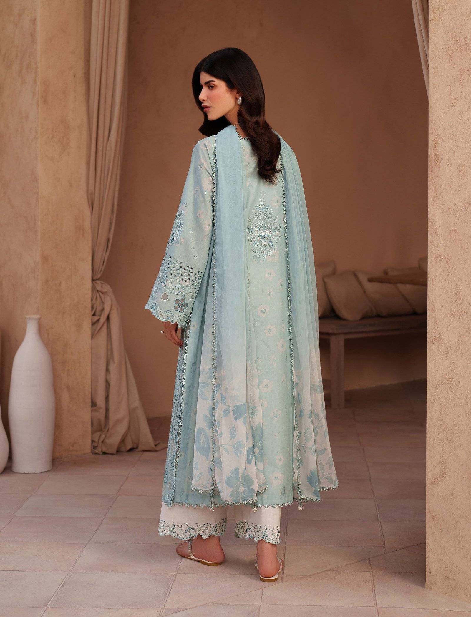 Iznik Luxury Lawn - Ice Blue Embroidered Suit - Image 3