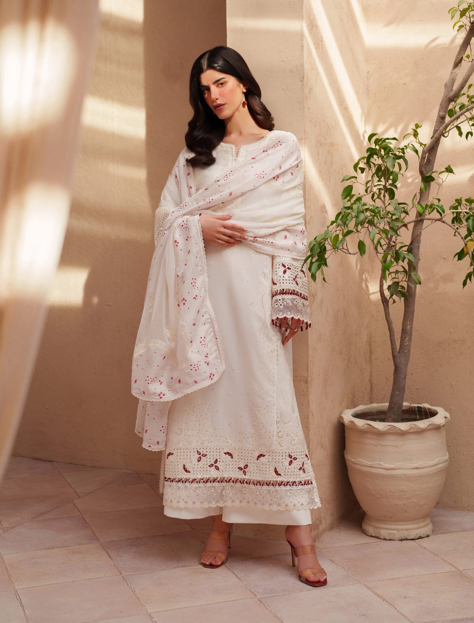 Iznik Luxury Lawn - White Embroidered Suit - Image 2
