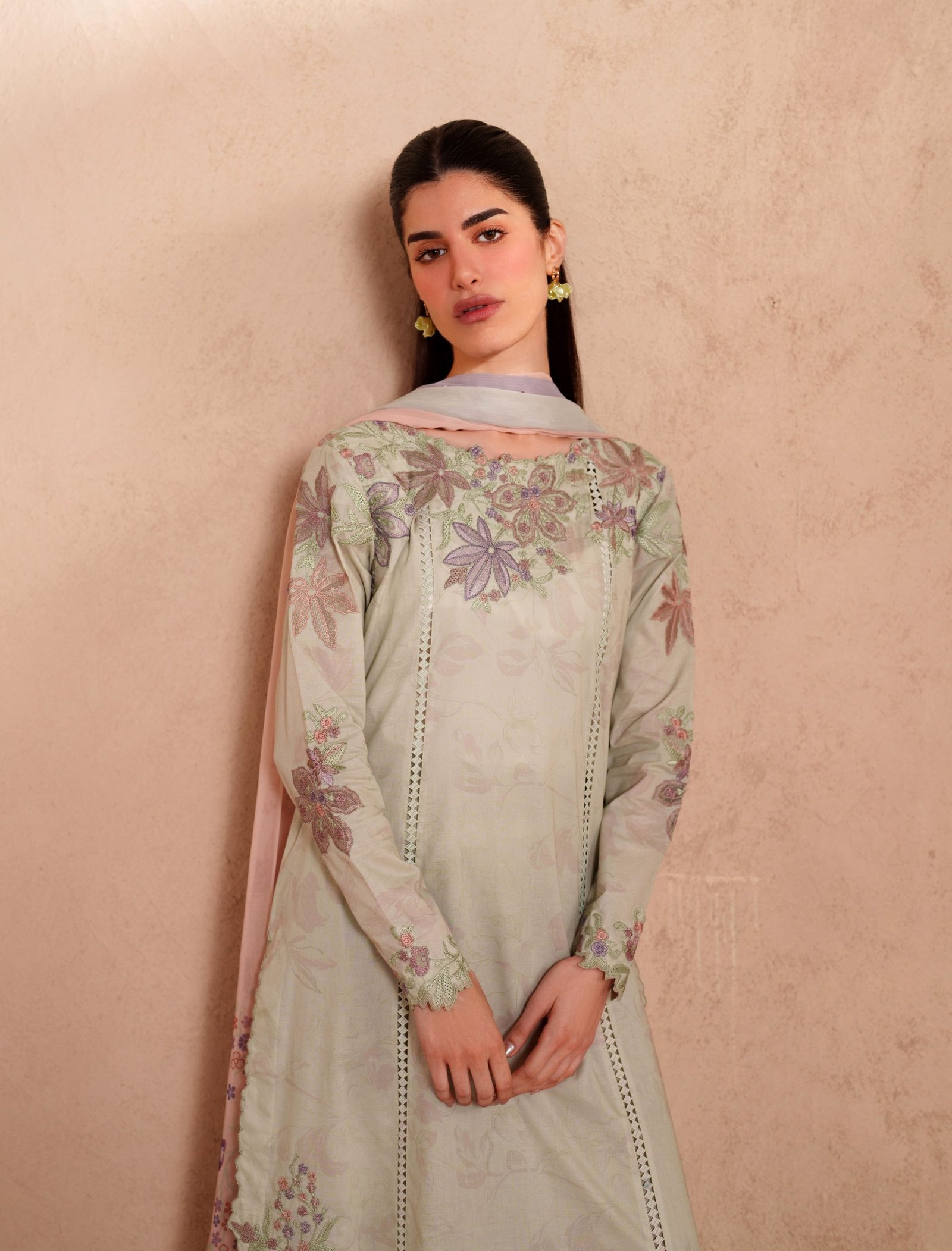 Iznik Luxury Lawn - Mint Green Embroidered Suit - Image 4