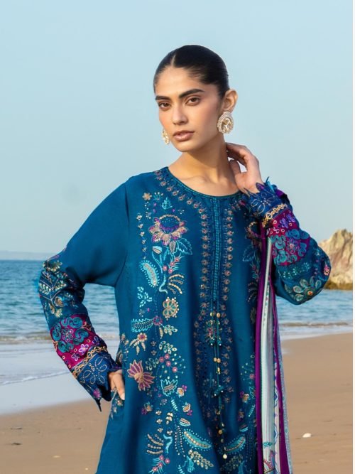 Siraa Luxury Lawn - Shehnaz Embroidered Suit